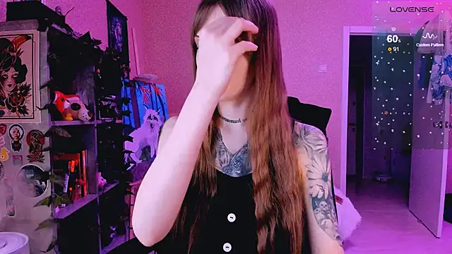 NaniMoore online show from February 26, 8:22 pm