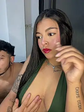 Dulce-diosa online show from February 9, 11:42 pm