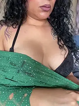 Indianbutter11 online show from January 2, 8:06 am