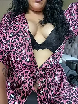 Indianbutter11 online show from January 5, 5:51 am