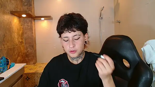 Ethan lennox online show from November 20, 7:57 pm