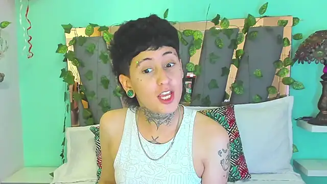 Ethan lennox online show from February 18, 10:06 pm