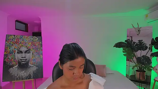 Snapshot of JANYLOVE__ chatting on February 24, 10:46 am JANYLOVE online show from February 24, 10:46 am