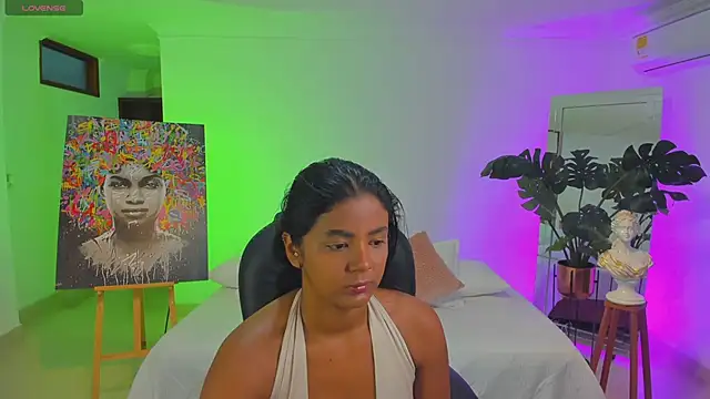 Snapshot of JANYLOVE__ chatting on April 18, 10:52 am JANYLOVE online show from April 18, 10:52 am