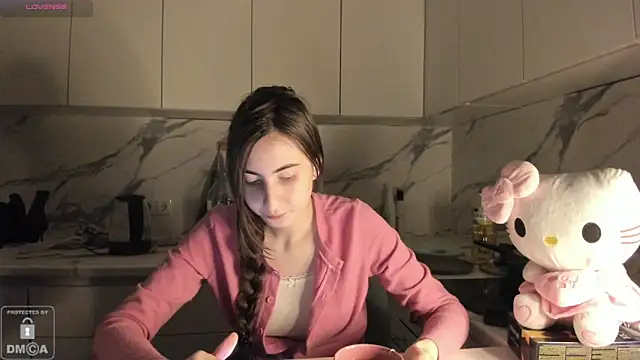 Ayesha Thebestt online show from February 11, 7:41 pm