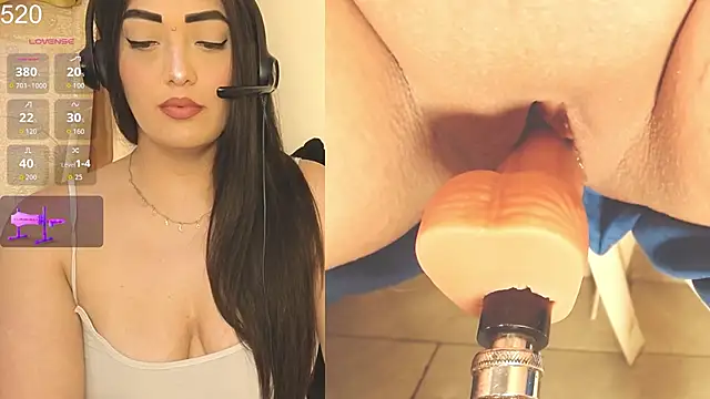 Snapshot of aleja20_- chatting on November 18, 3:38 pm aleja20 - online show from November 18, 3:38 pm