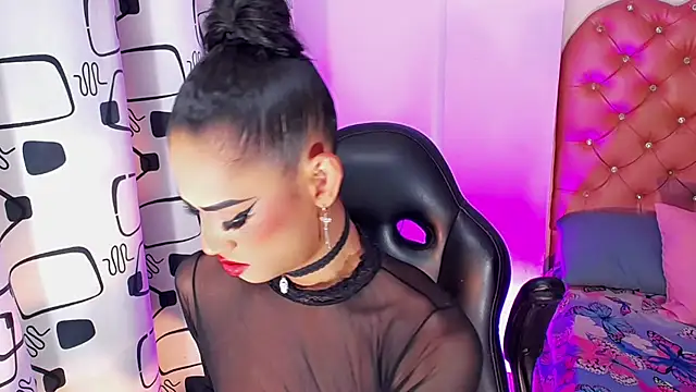 Aslhy Goddessx online show from October 1, 6:19 am