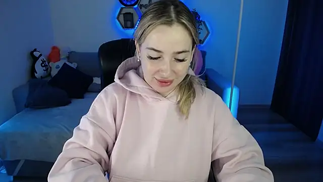 SabrinViolet online show from November 9, 9:07 am