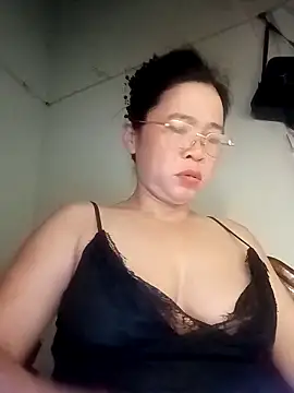 Sexy-asslove90 online show from September 16, 2:07 pm