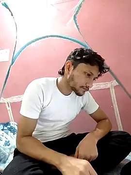Snapshot of Indiandaddy11 chatting on December 5, 4:12 pm Indiandaddy11 online show from December 5, 4:12 pm