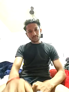 Snapshot of Indiandaddy11 chatting on March 18, 6:59 pm Indiandaddy11 online show from March 18, 6:59 pm