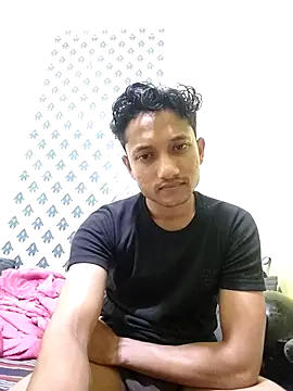 Snapshot of Indiandaddy11 chatting on October 22, 6:07 pm Indiandaddy11 online show from October 22, 6:07 pm