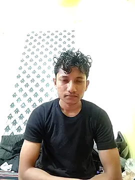 Snapshot of Indiandaddy11 chatting on November 1, 12:12 am Indiandaddy11 online show from November 1, 12:12 am