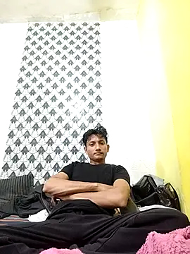 Snapshot of Indiandaddy11 chatting on November 1, 5:15 pm Indiandaddy11 online show from November 1, 5:15 pm