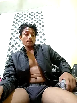 Snapshot of Indiandaddy11 chatting on December 16, 6:57 pm Indiandaddy11 online show from December 16, 6:57 pm