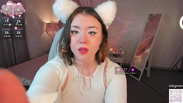 Snapshot of lilly_Cherry_ chatting on November 5, 11:21 am lilly Cherry online show from November 5, 11:21 am