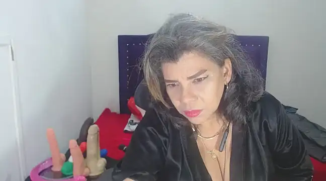 vikyadams online show from February 17, 1:42 pm