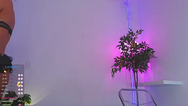 Snapshot of catalina__lovers chatting on November 19, 5:46 pm catalina lovers online show from November 19, 5:46 pm