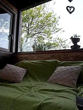 Snapshot of vampvanna23 chatting on November 7, 9:31 am vampvanna23 online show from November 7, 9:31 am