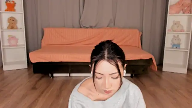 tinki winkii online show from November 18, 4:39 am