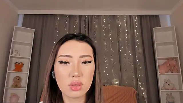 tinki winkii online show from November 20, 4:34 am