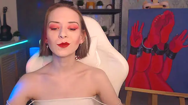 FascinatingEyess online show from December 22, 8:22 am