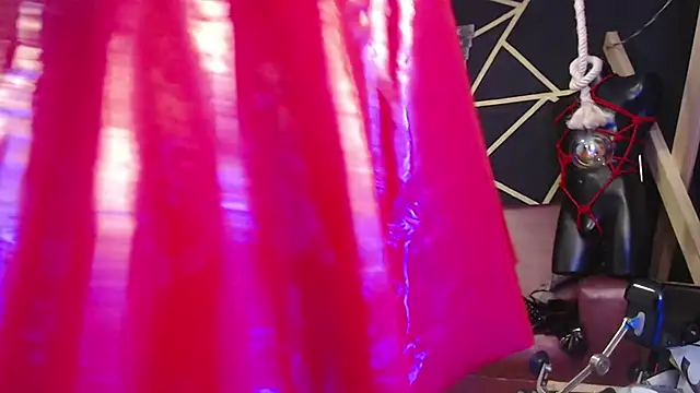 elizatexx online show from December 5, 2:20 am