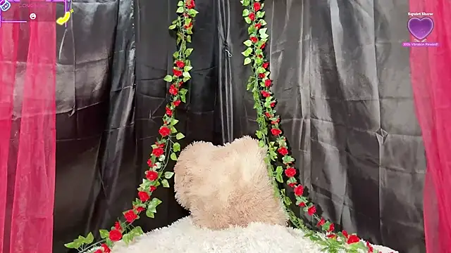 Sweet Qteman online show from February 14, 1:19 pm