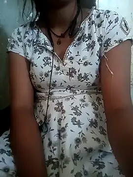 Snapshot of Sexy-bhabhi78 chatting on December 5, 6:32 am Sexy-bhabhi78 online show from December 5, 6:32 am