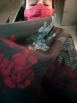 Snapshot of Sexy-bhabhi78 chatting on February 9, 1:44 am Sexy-bhabhi78 online show from February 9, 1:44 am