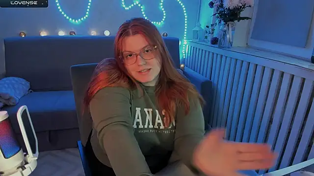 Snapshot of Melissa_Purr chatting on November 20, 6:40 pm Melissa Purr online show from November 20, 6:40 pm