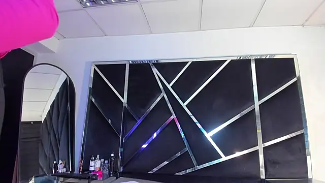 Ivanna18 x online show from October 17, 3:31 am