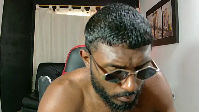 Snapshot of Black_indiian chatting on March 12, 2:23 pm Black indiian online show from March 12, 2:23 pm