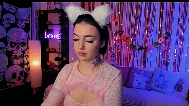 Magic Allie online show from October 27, 7:51 pm