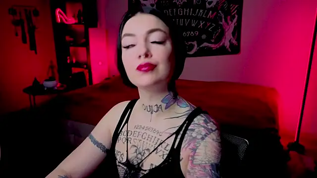 Magic Allie online show from May 12, 7:33 pm