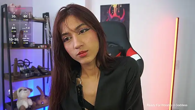 MissKorah online show from March 24, 9:42 pm