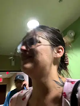 SafeinouterSpace online show from October 8, 4:48 pm