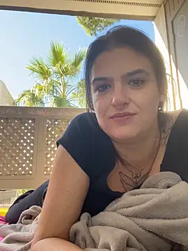 SafeinouterSpace online show from December 16, 8:25 pm