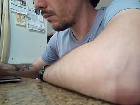 Snapshot of Terry_Bogardd chatting on August 1, 7:57 pm Terry Bogardd online show from August 1, 7:57 pm