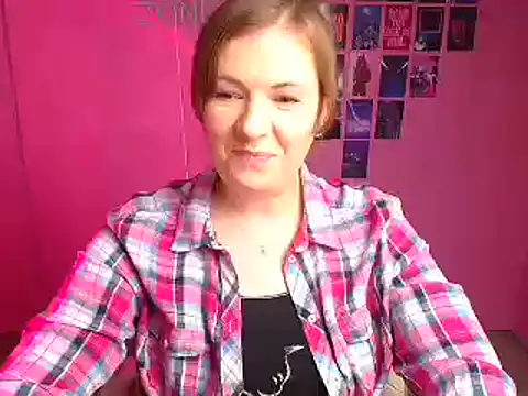 Snapshot of Lissmilf chatting on October 30, 12:28 pm Lissmilf online show from October 30, 12:28 pm