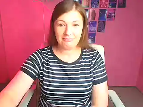 Snapshot of Lissmilf chatting on June 30, 11:44 am Lissmilf online show from June 30, 11:44 am