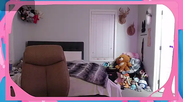 CirqueNoirBlu online show from October 15, 3:50 am