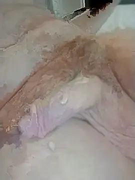 Snapshot of JamesIII1984 chatting on April 5, 11:57 pm JamesIII1984 online show from April 5, 11:57 pm