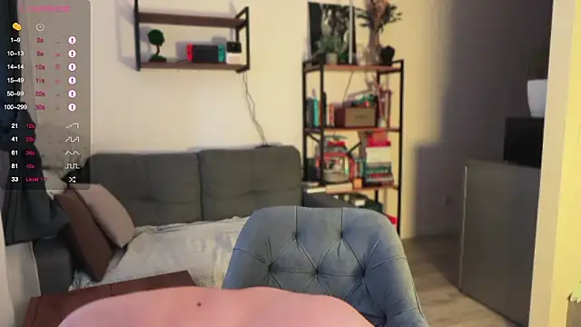 Snapshot of maxx_alexx chatting on December 8, 11:03 am maxx alexx online show from December 8, 11:03 am