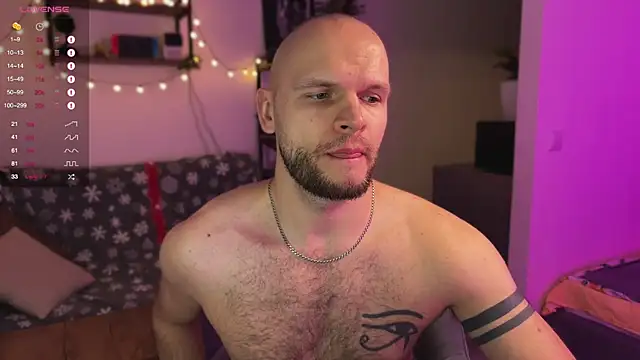 Snapshot of maxx_alexx chatting on December 30, 1:47 pm maxx alexx online show from December 30, 1:47 pm