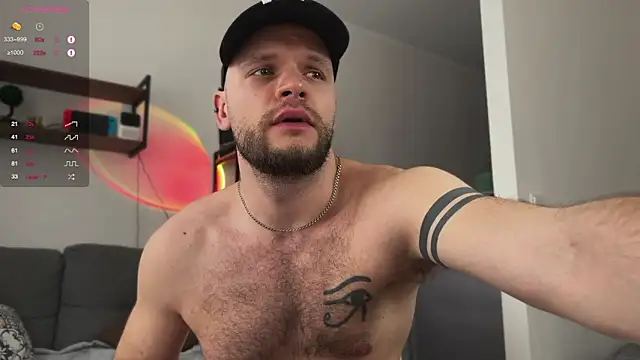 Snapshot of maxx_alexx chatting on March 18, 10:14 am maxx alexx online show from March 18, 10:14 am