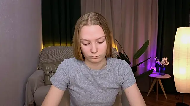 Snapshot of CarolynCohen__ chatting on January 24, 1:56 am CarolynCohen online show from January 24, 1:56 am