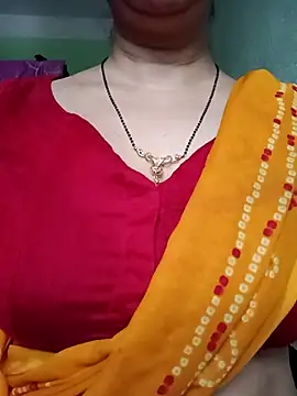 Snapshot of Rosy-B chatting on March 10, 12:37 am Rosy-B online show from March 10, 12:37 am