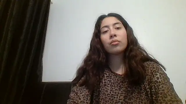 LorenaAnderson online show from March 16, 1:38 pm