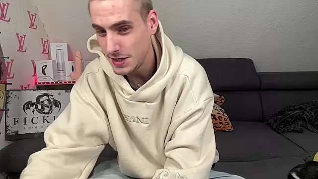 Cookieboy88 online show from October 20, 4:51 pm